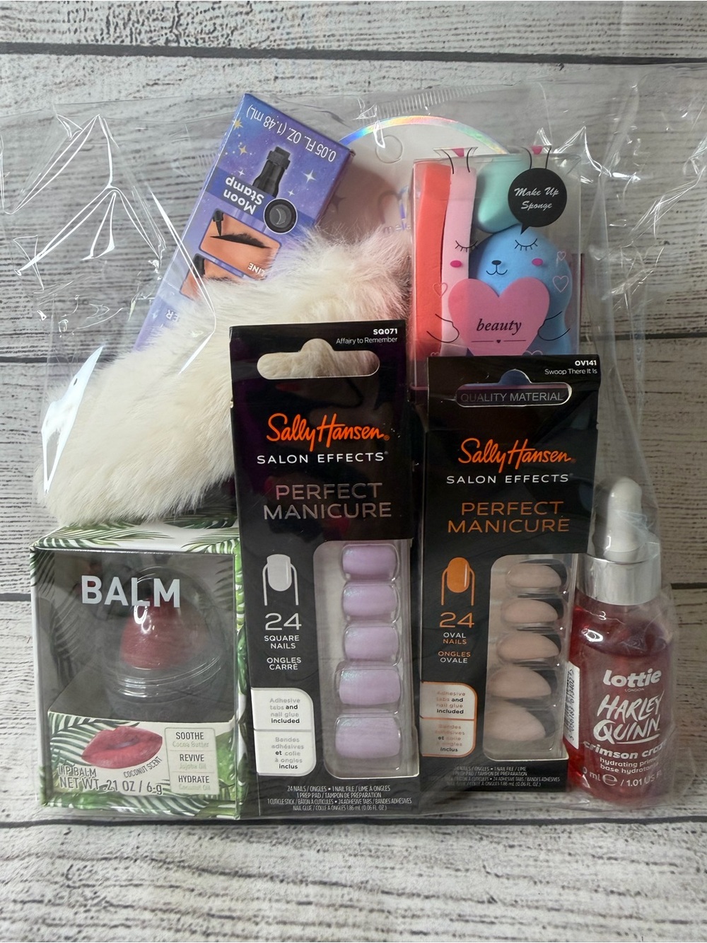 Young Adult/Ladies Goodies Bags with mystery items